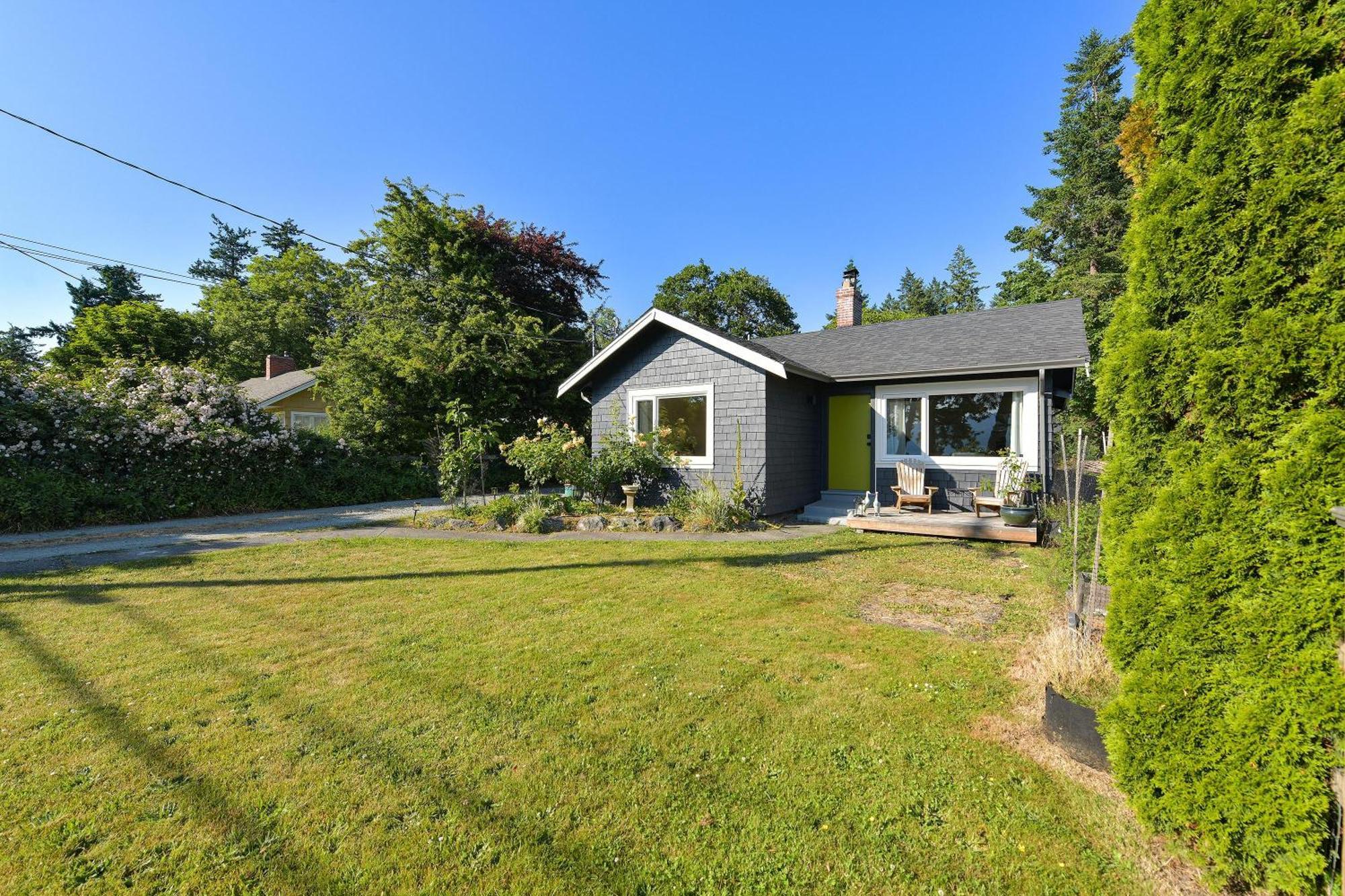 The Bayside Cottage North Saanich エクステリア 写真